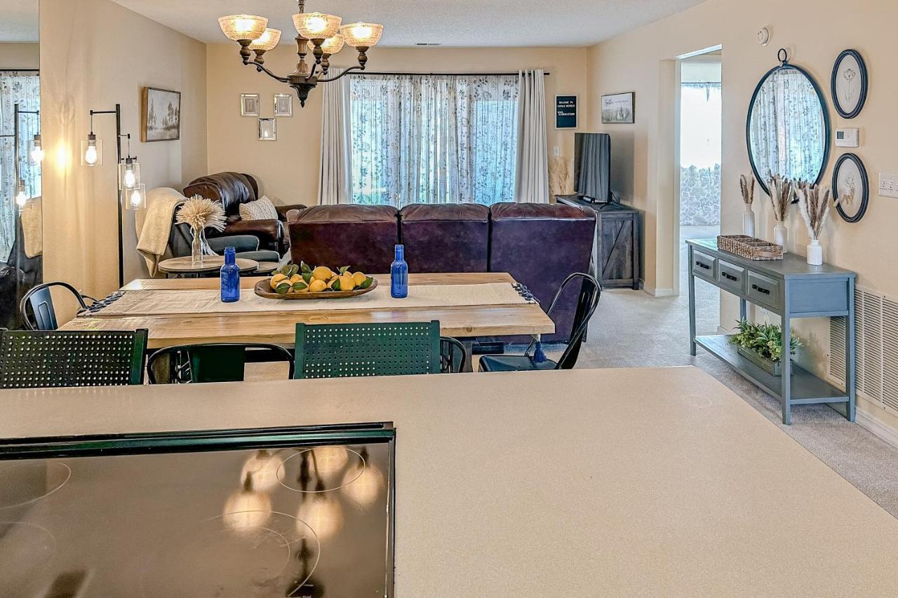 Royale Retreat Apartment Branson Exterior photo