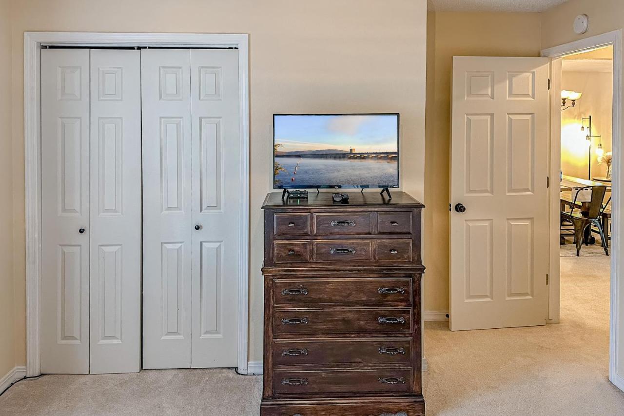Royale Retreat Apartment Branson Exterior photo
