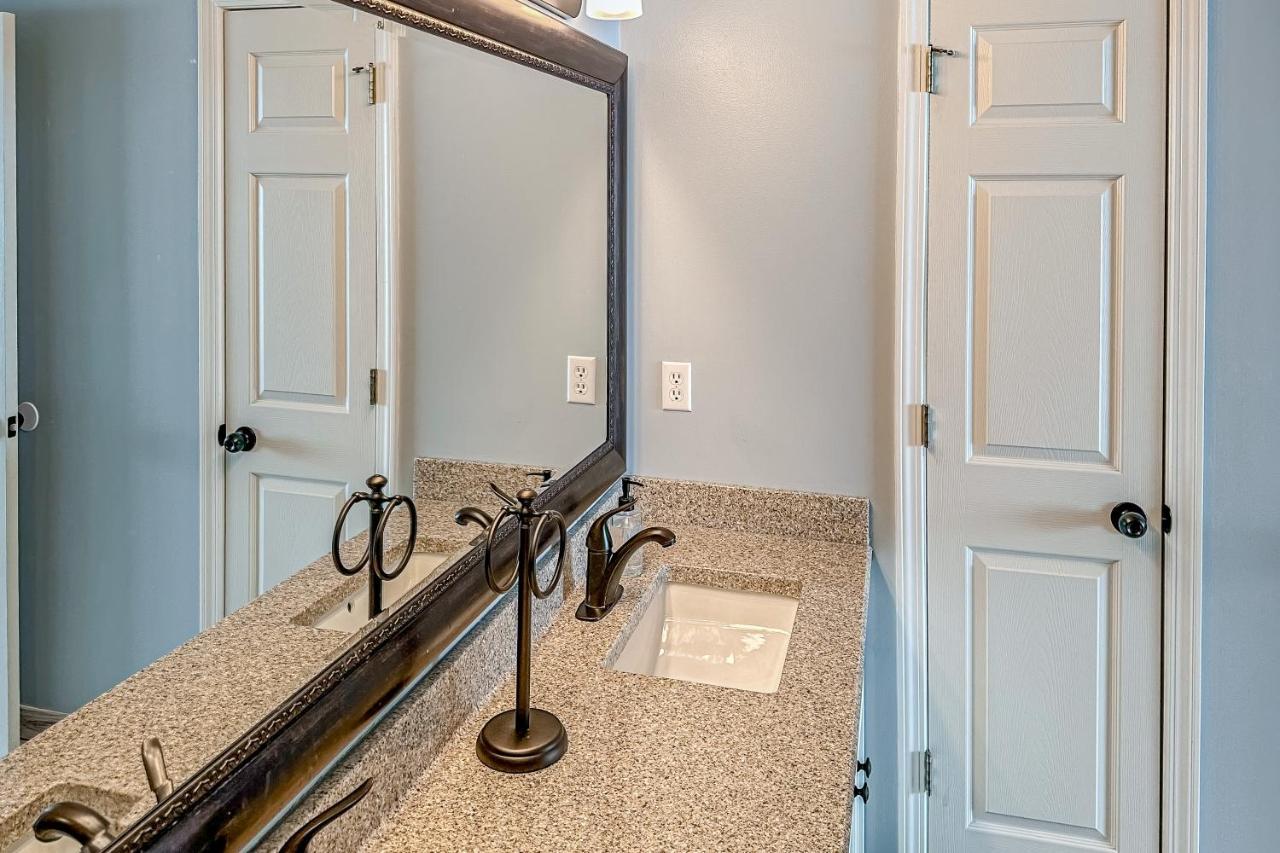 Royale Retreat Apartment Branson Exterior photo
